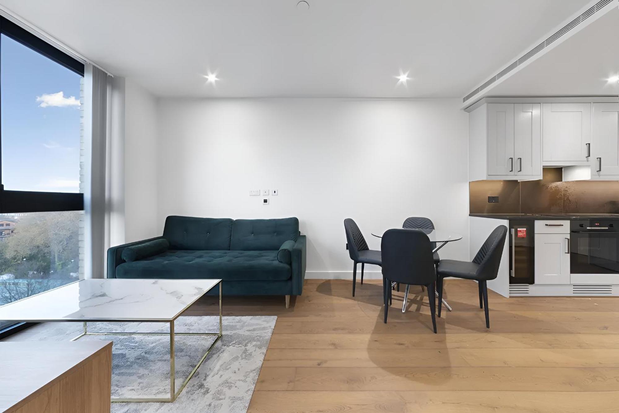 Tower Bridge Luxury Apartment London